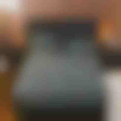 Juego de Ropa de Cama Suave y Elegante (Cubrecama + 2 Fundas de Almohada) | VELVETLUX